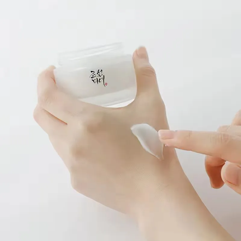 ครีมบำรุงผิวหน้า บิวตี้ ออฟ โช - Luxury Skincare Brands บทวิจารณ์และราคา